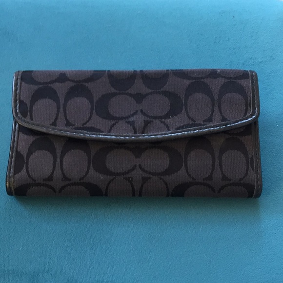 Coach Handbags - Coach Wallet. Coach Handbags - Coach Wallet.